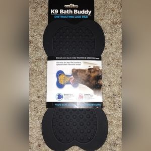 NWT Black K9 Bath Buddy Distracting Lick Pad 10" x 5"